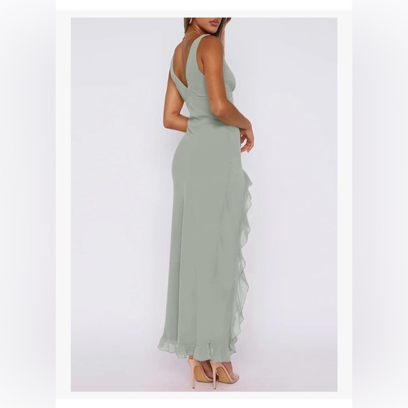 Light Green Sleeveless Maxi Dress - Picture 2 of 4
